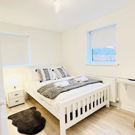 New Fully Furnished Cosy Home Balderton المظهر الخارجي الصورة